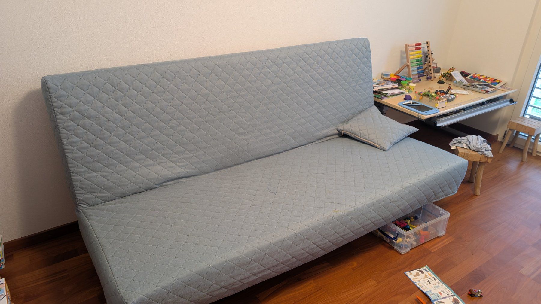 Ikea Letti: IKEA-Bett NYHAMN – Usato da Einsiedeln venduto da mar_6bqc 5