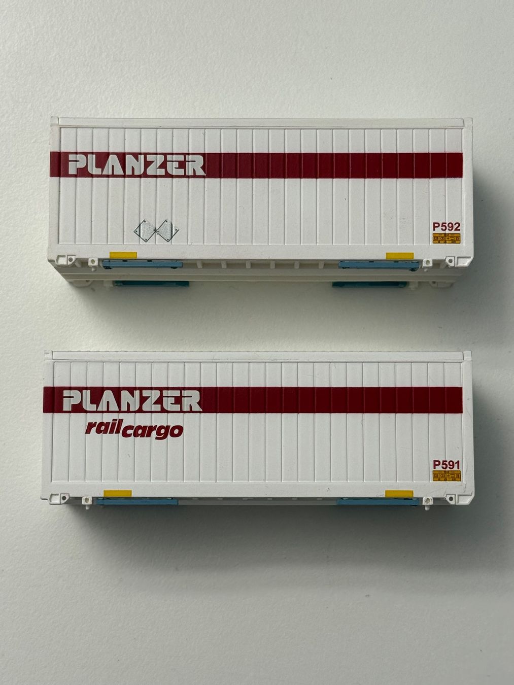 Roco Modellini di ferrovie: Roco 2x Planzer Container / HO – Usato da Jonschwil venduto da sutfra12