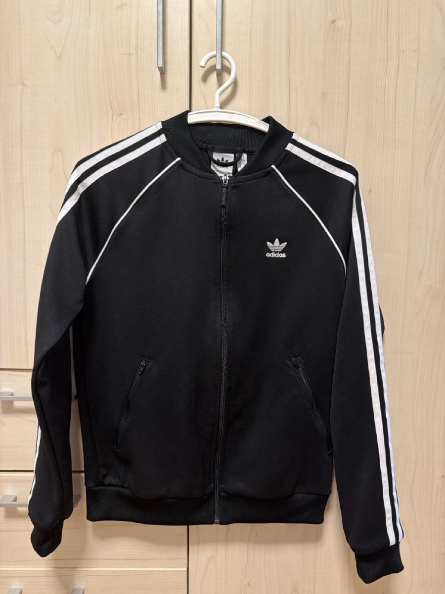 Adidas Giacche: Adidas Zipper schwarz S – Usato da Hochfelden venduto da man_6d68