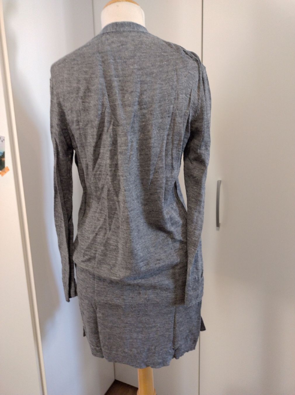 Jacken: Edle Strickjacke aus Leinen, Grösse S, grau – Gebraucht aus Siebnen von greenpingu 4