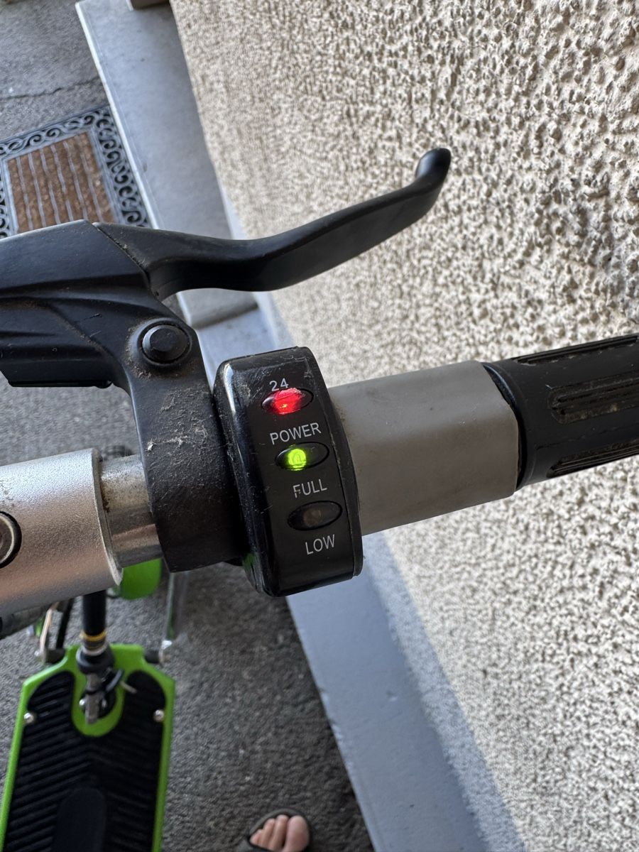 Kickboard: Elektrotrottinetts Serie DR2430 – Gebraucht aus Belp von ch1999 4