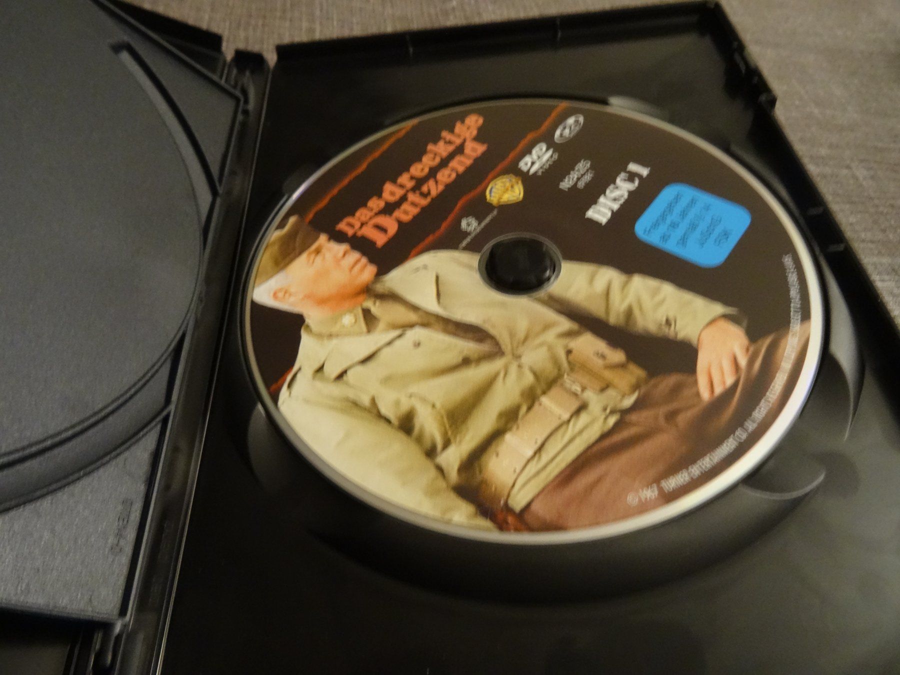 Tous les DVDs: DVD Das dreckige Dutzend 2-Disc Special Edition – D'occasion à Olten par Disc-Verkauf 2