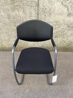 8 Stück Konferenzstühle Metallgestell Grau guter Zustand