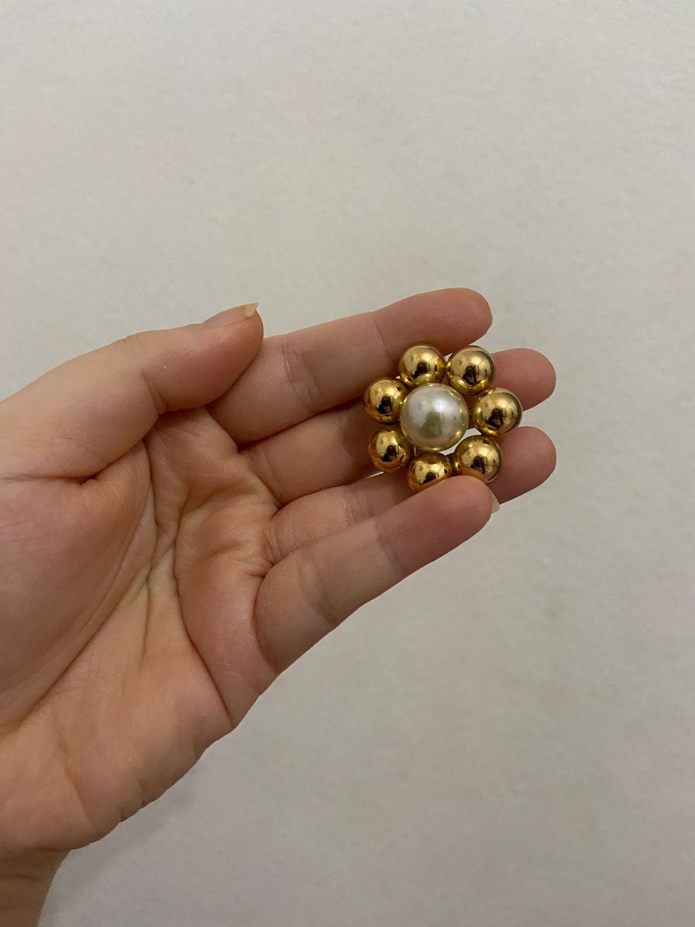 Broschen & Nadeln: Broche Grossé – Gebraucht aus Montreux von Perledor 1