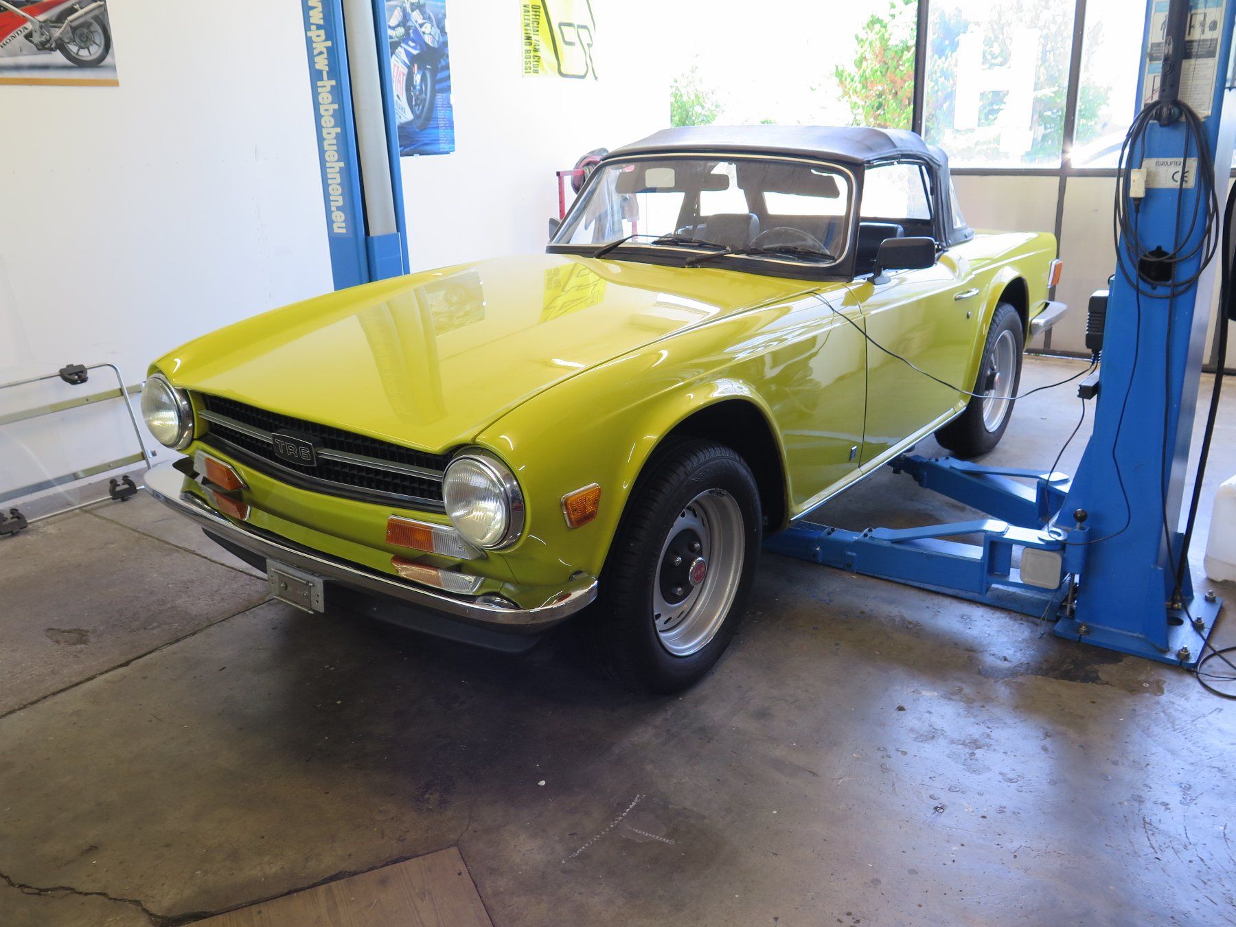 Triumph Automobili: Triumph TR6 – Usato da Meisterschwanden venduto da Curriculum