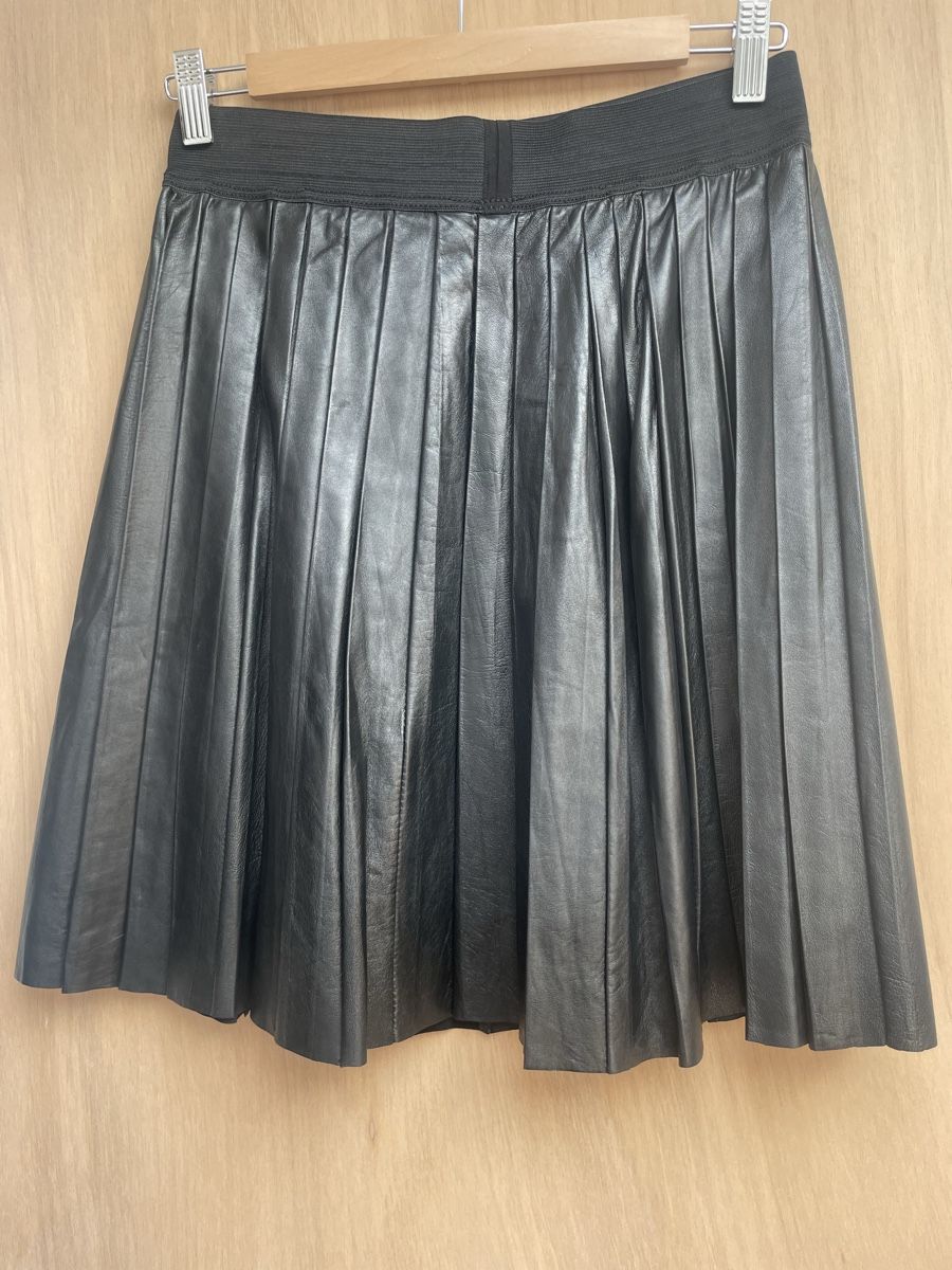 Sandro Gonne: Sandro black leather skirt size 2 or 36/38 – Usato da Yverdon-les-Bains venduto da pen_bbz8 2
