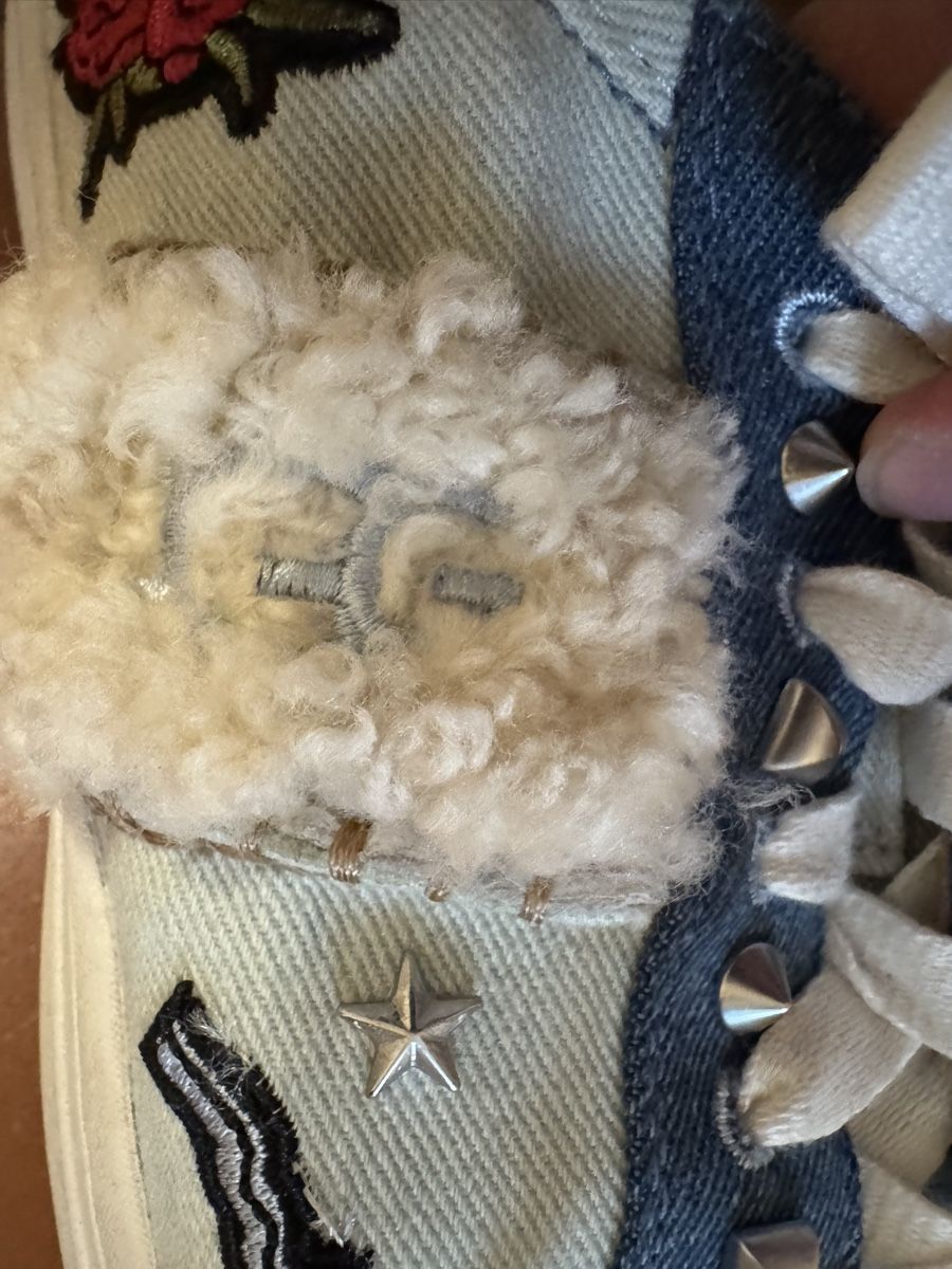 Ugg Scarpe da donna: UGG Sneaker Gr. 41 – Nuovo (secondo la descrizione) da Zürich venduto da yas_7vdk 4