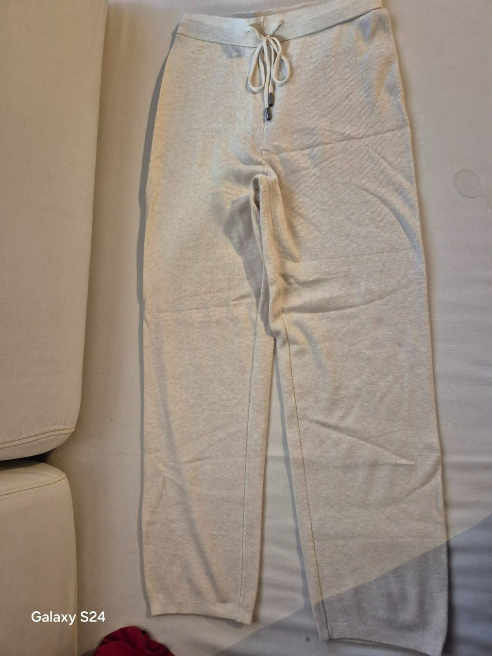 Pantaloni: Gestrickte Winterhose, cremefarben, Größe S/M – Nuovo (secondo la descrizione) da Losone venduto da bal_gfp6