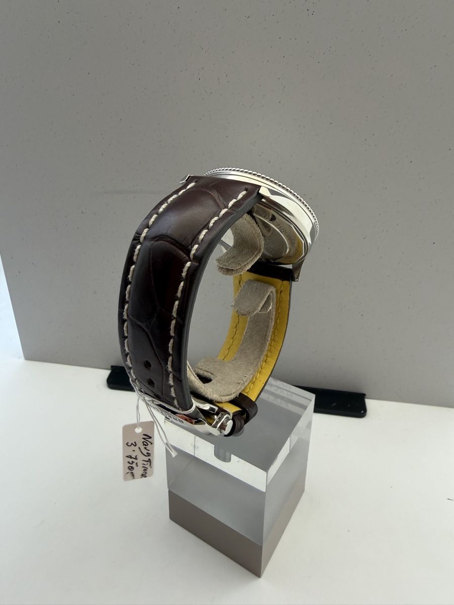Breitling Uhren: Montre Breitling Navitimer 41 automatique, full set – Neu (gemäss Beschreibung) aus Crans VS von horlogerie-langel 2