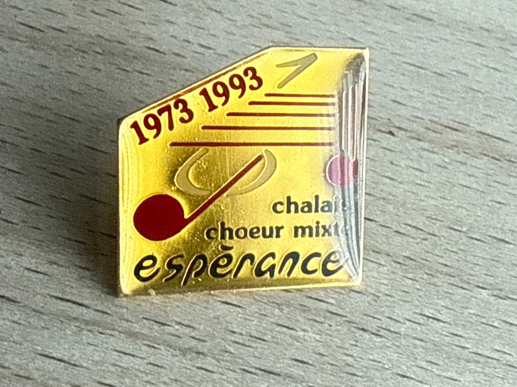 Plaketten & Abzeichen: Pin Esperance Chalais Chor mixte – Gebraucht aus Glattbrugg von Schweigmatt