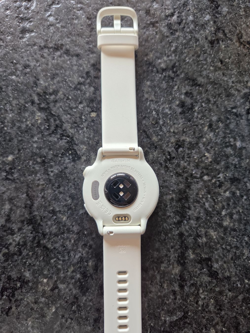 Garmin Smartwatch: Garmin Vivoactive 6 – Nuovo (secondo la descrizione) da Lurtigen venduto da nadinekaempf 2
