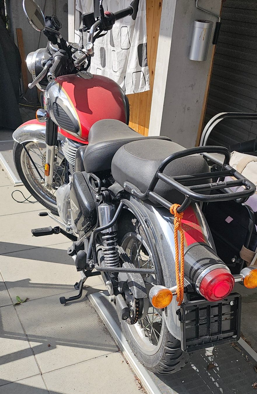 Royal Enfield Strada: Wegen Aufgabe des 2 Radfahren – Usato da Felsberg venduto da Condor350 2