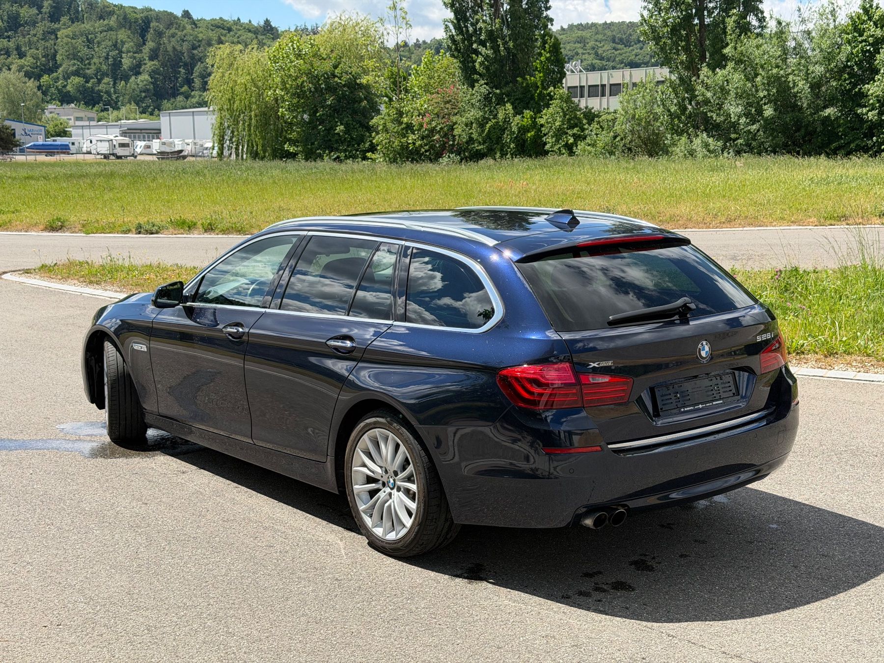BMW Automobili: BMW 528i X Drive – Usato da Wil ZH venduto da Cyril-Las 5