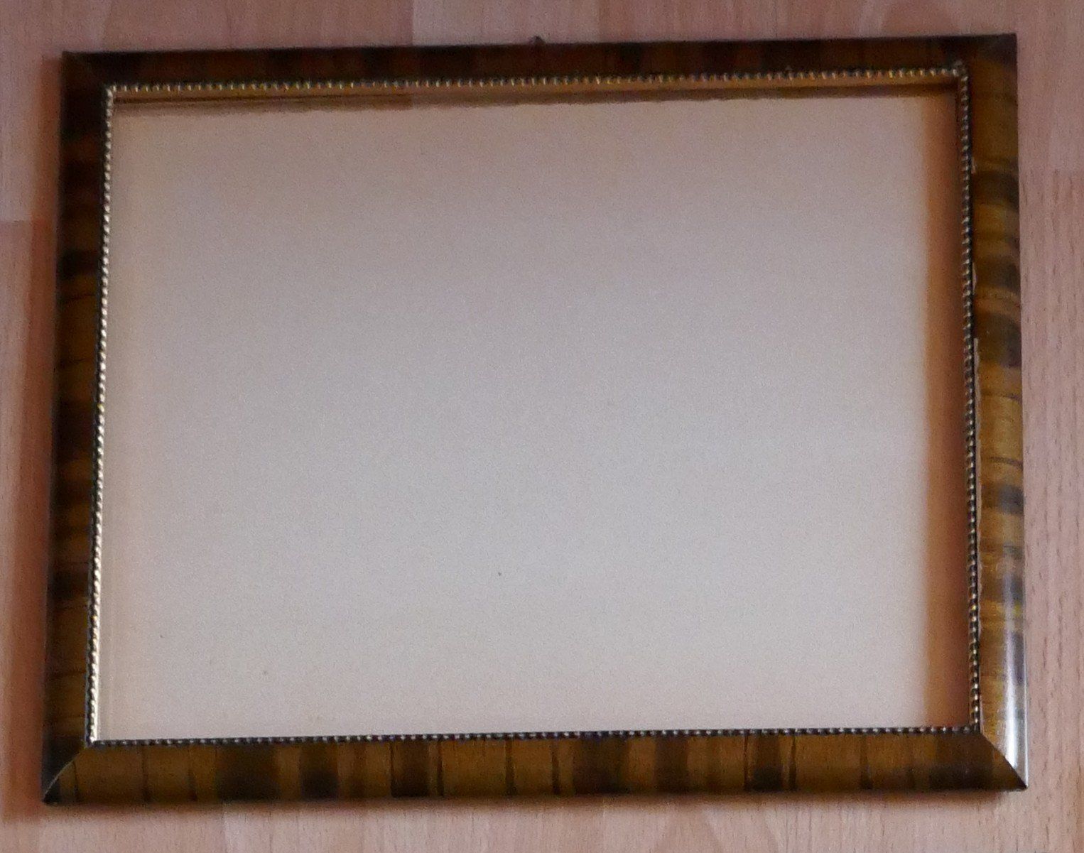 Cornici: Bilderrahmen Holz mit Glas 33x27cm – Usato da Neukirch-Egnach venduto da Phion