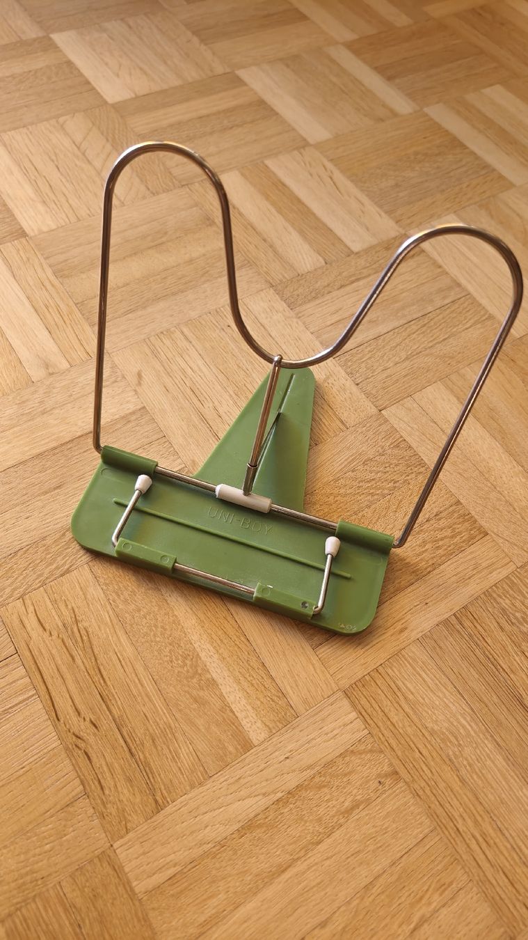 Altro in Decorazioni & Accessori: Bücherhalter/Buchhalter/Bücherständer – Usato da Jona venduto da Kapuzinermoench