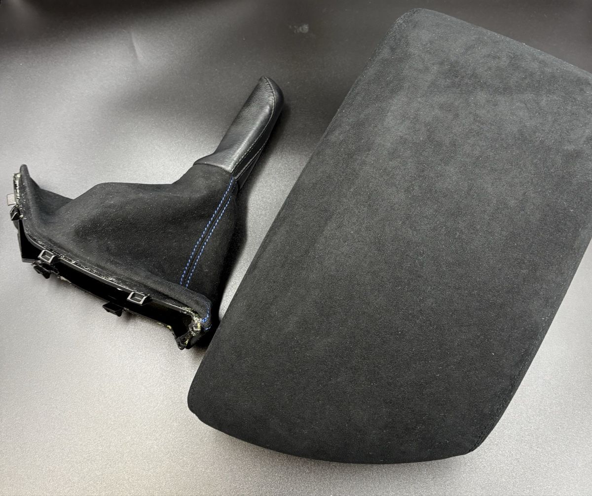 BMW Tutti pezzi di ricambio auto: BMW F20 ALCANTARA INTERIEUR SET – Nuovo (secondo la descrizione) da Turgi venduto da AJ5300 2
