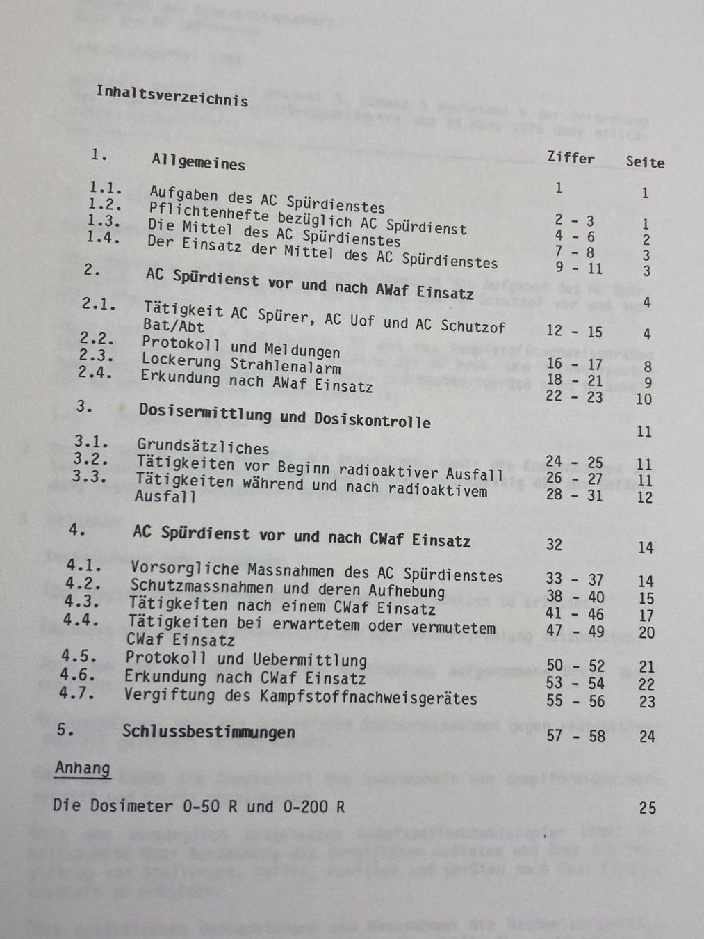 Schweizer Armee Uniformi: 4 Reglemente ABC Abwehr - Schweizer Armee – Usato da Brütten venduto da Hst1 2