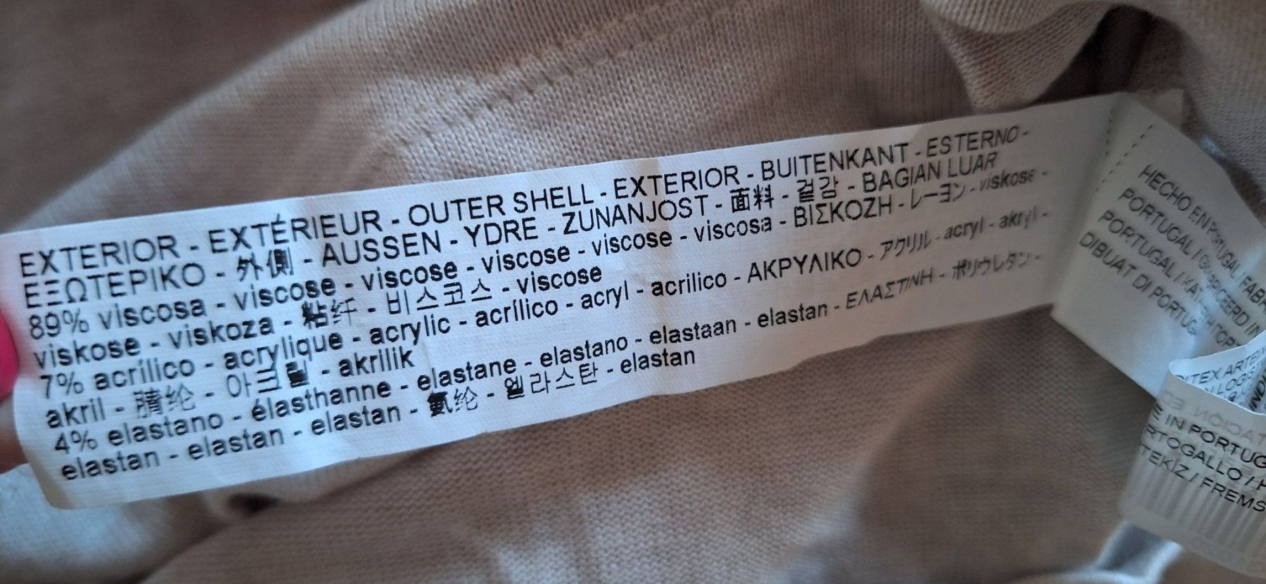 Stradivarius T-Shirts: Stradivarius, pull beige – Neu und originalverpackt aus Lussery-Villars von pousinete02 4