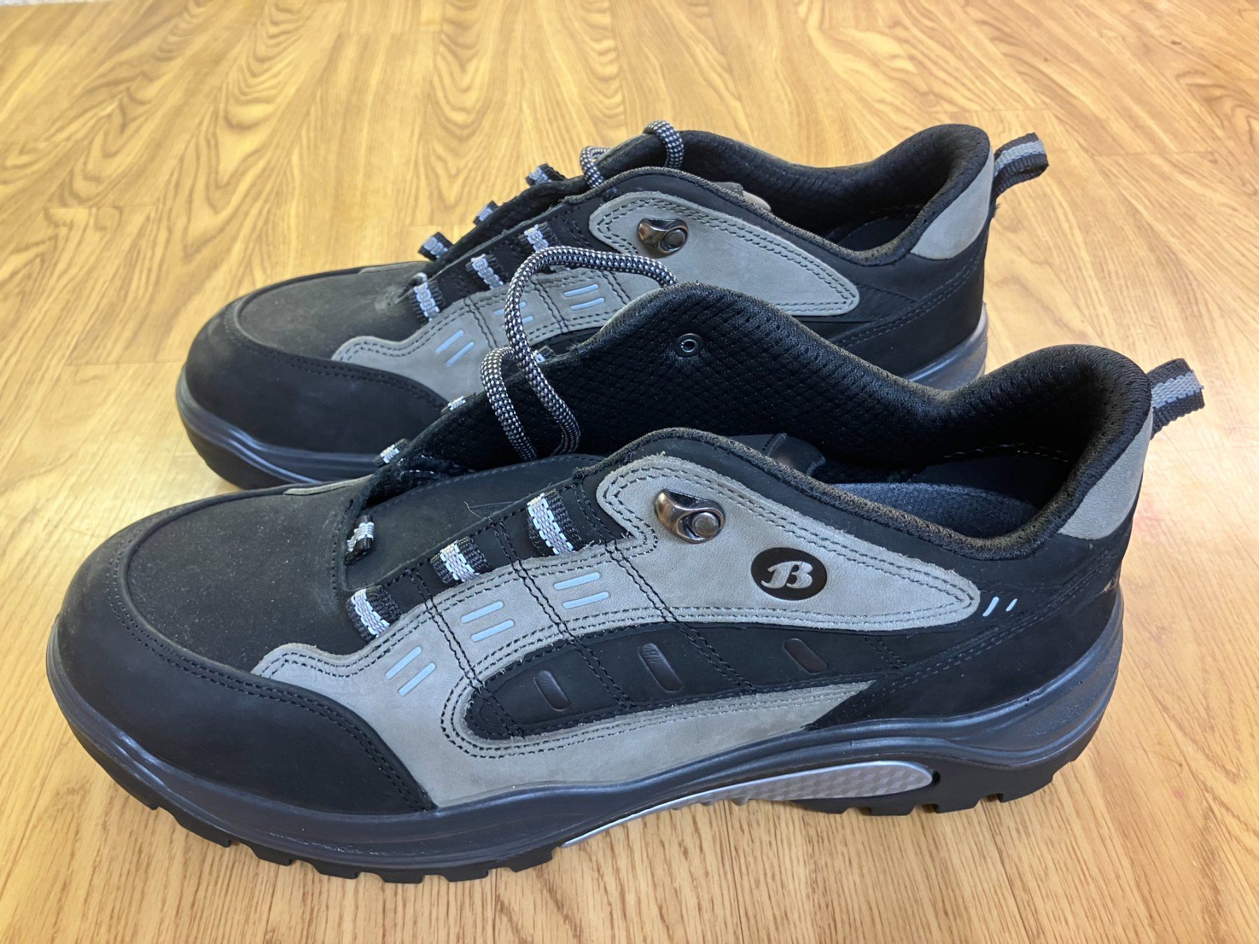 Scarpe da uomo: neu Arbeitsschuh BATA 47 – Nuovo (secondo la descrizione) da Hofstetten b. Brienz venduto da of-Liberty23