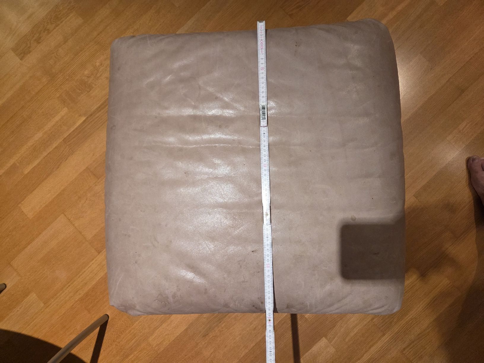 Hocker: Leder Hocker beige 60x60cm – Gebraucht aus Klingnau von Groofty69 4