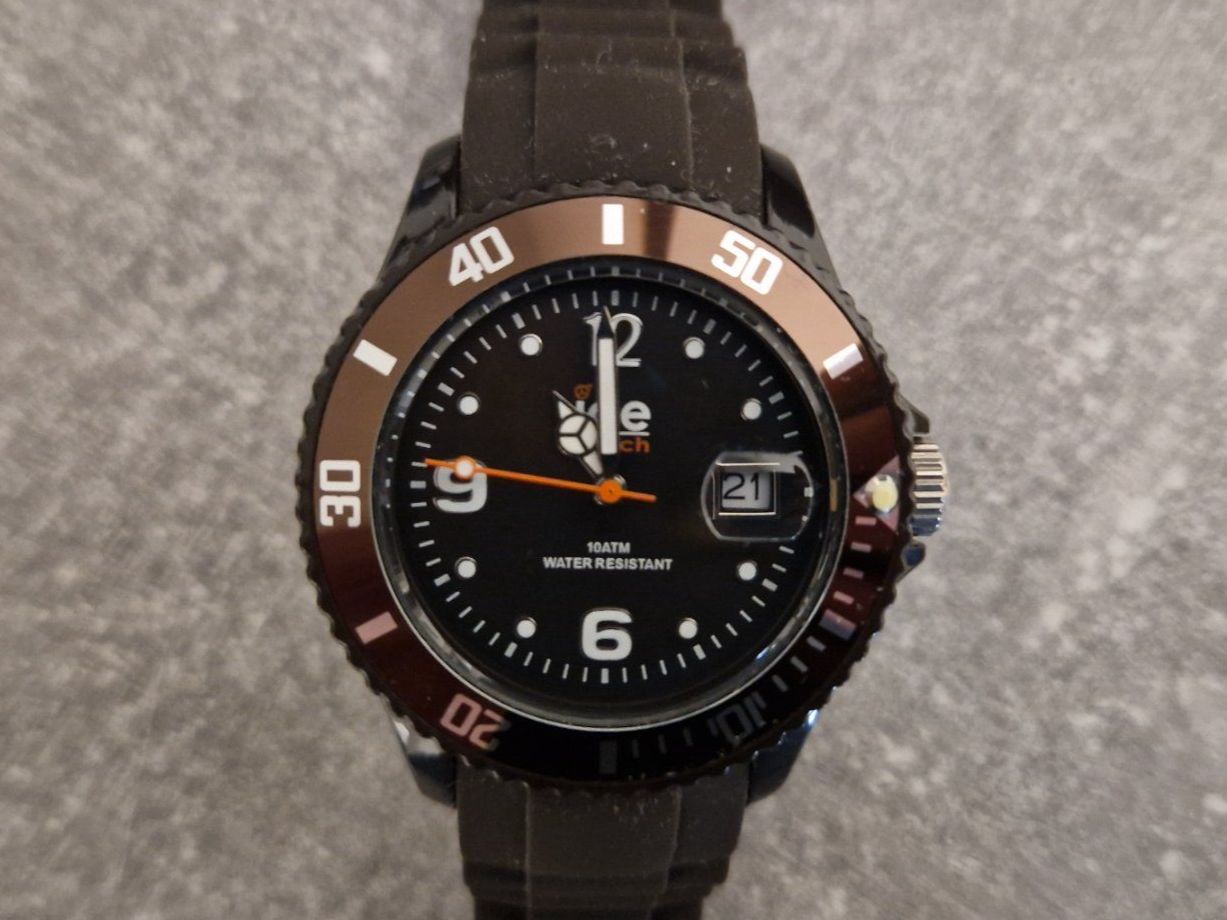 Ice watch Montres: Ice Watch schwarz  CT.KC.U.S.10 – D'occasion à Spreitenbach par lupo016 6