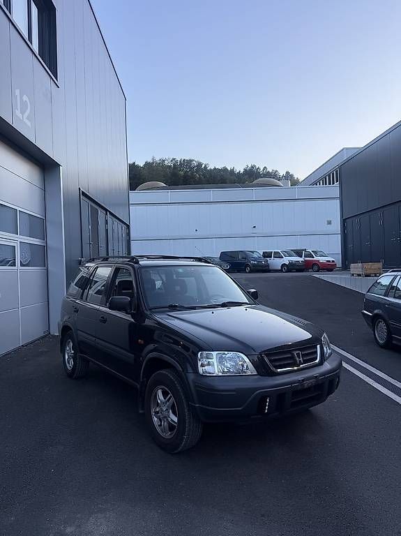 Automobili: Honda CRV RD1 – Usato da Riehen venduto da yanis.SDG 1