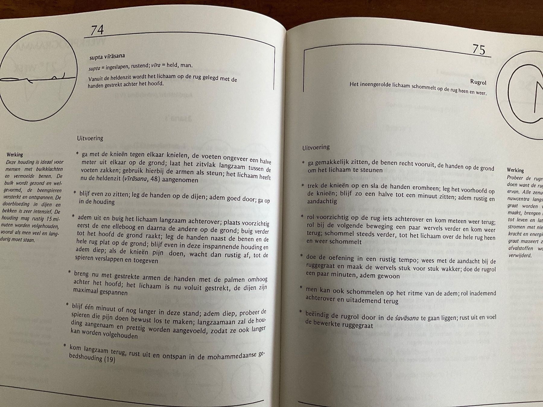 Bücher: Hatha yoga werkboek: 52 weekprogrammas's – Gebraucht aus Avenches von Lactobacille 1