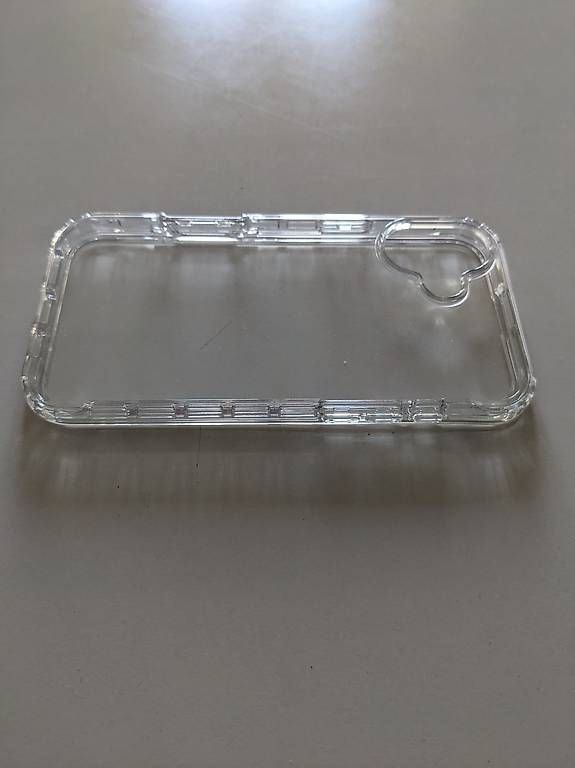 Cover & Protezioni schermo: iPhone 16 Plus Schutzhülle Handyhülle – Usato da Turgi venduto da ComproTodo 2