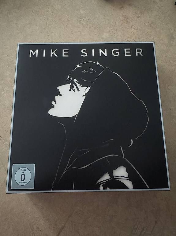 CD: Mike Singer Fanbox DejaVu – Usato da Luzern venduto da _.Horizon._