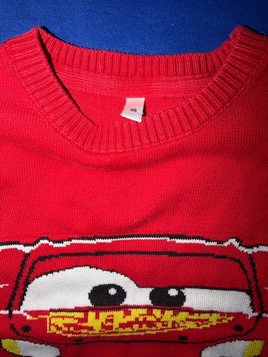 Pullover & Sweatshirts: Pull rouge, Cars Flash McQueen, taille 98 – Gebraucht aus Genève von Mag84 2