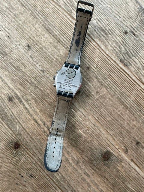 Swatch Orologi: Swatch Irony Chronograph Dark Phoenix – Usato da Neuhausen am Rheinfall venduto da galleria13 2