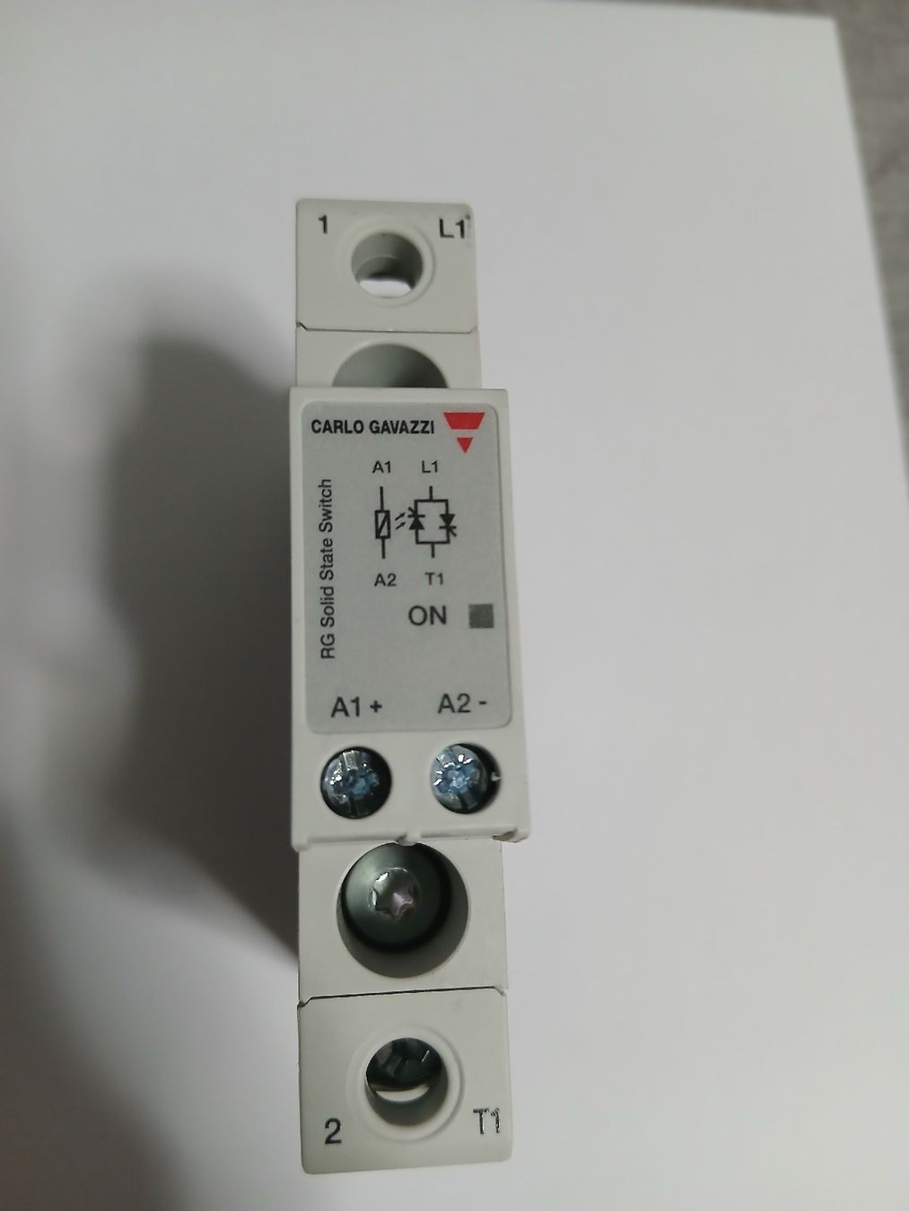 Componenti elettronici: Relais Carlo Gavazzi – Usato da Thun venduto da Hukk2020
