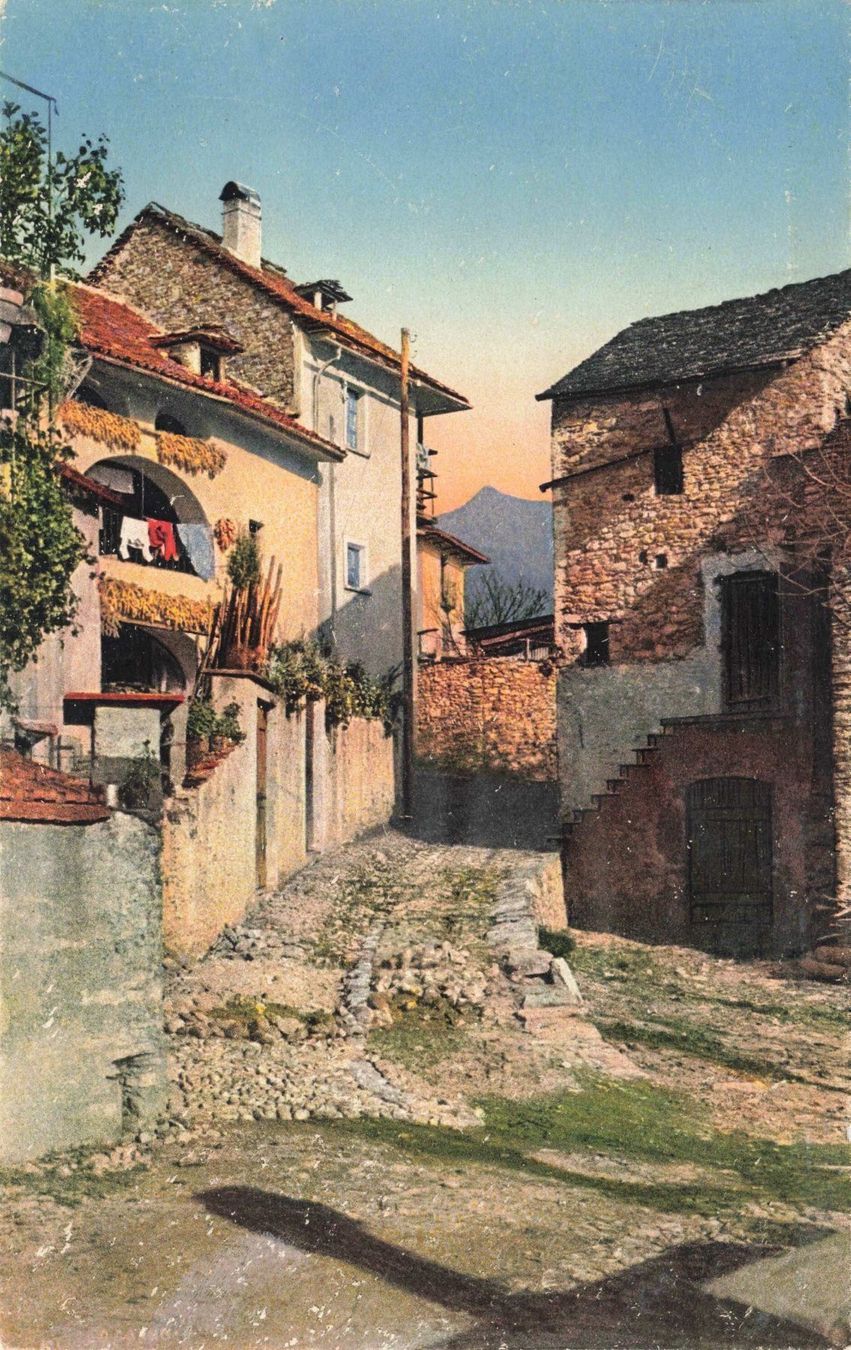 Cartes postales: Vicolo Locarno – D'occasion à Biasca par Blenio71