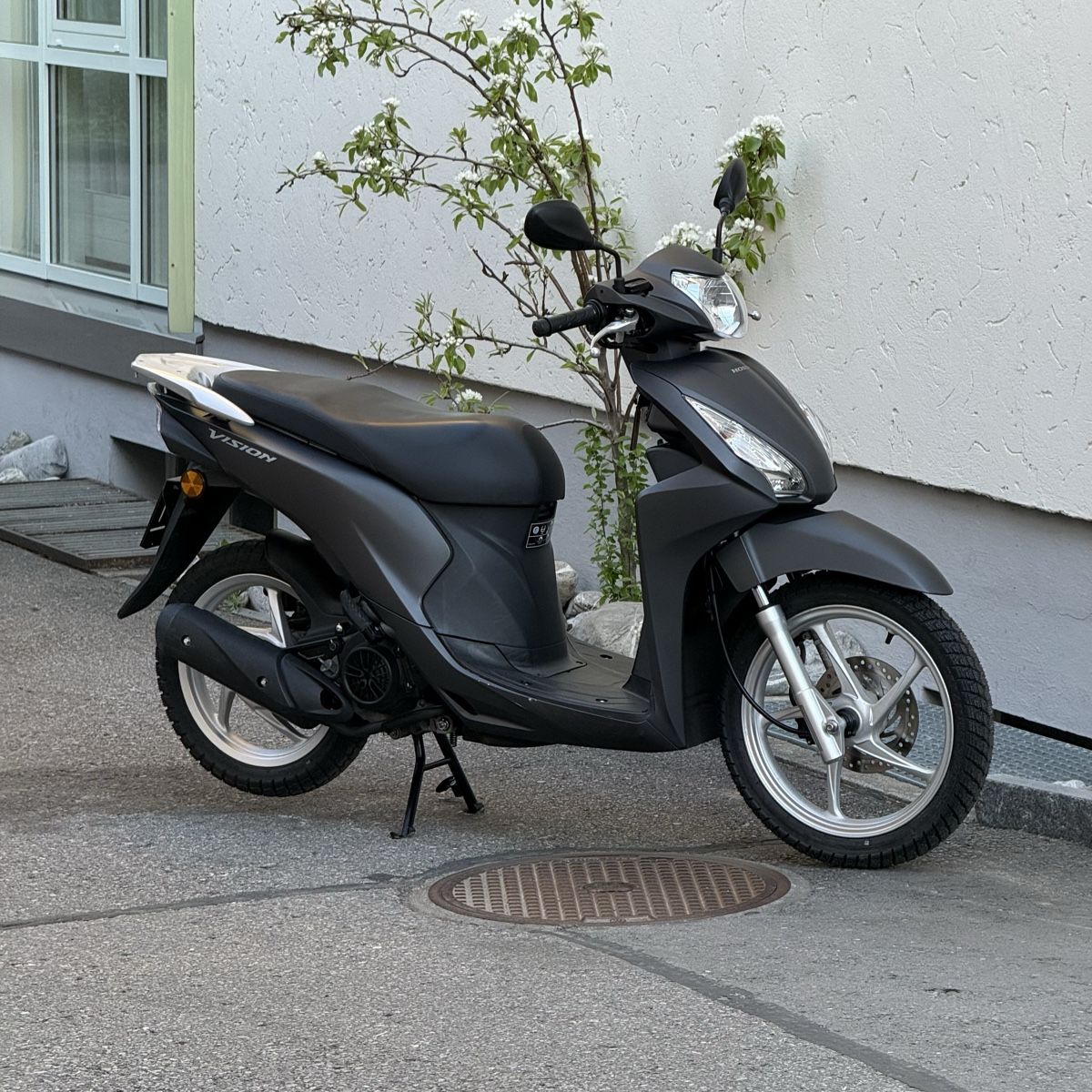 Honda Scooters: Honda NSC110 Vision ab grossem Service – Gebraucht aus Appenzell Steinegg von abcdefg070 2