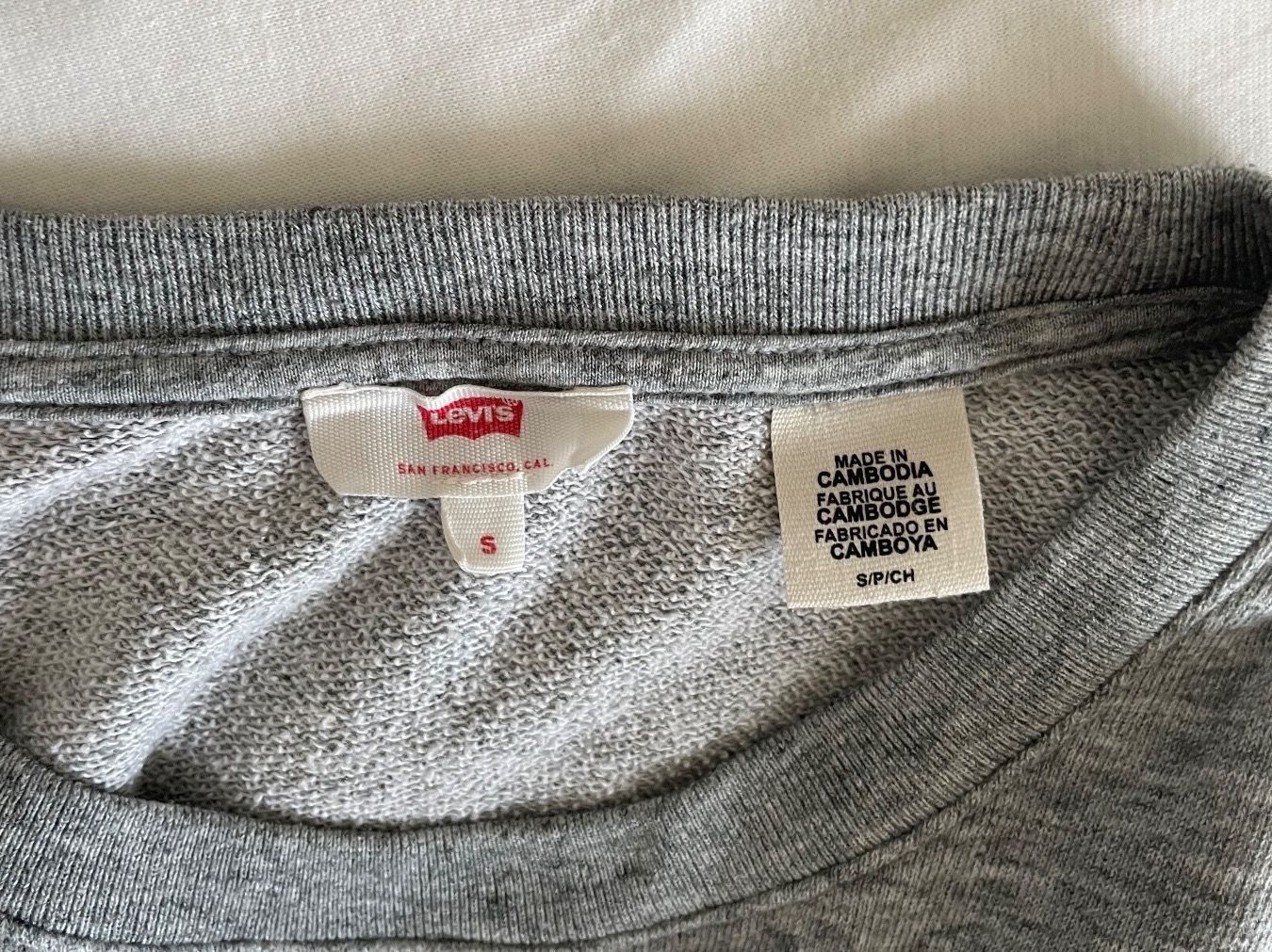 Maglioni & Felpe: Sweatshirt Levi's – Usato da Arbon venduto da kikiriri 2