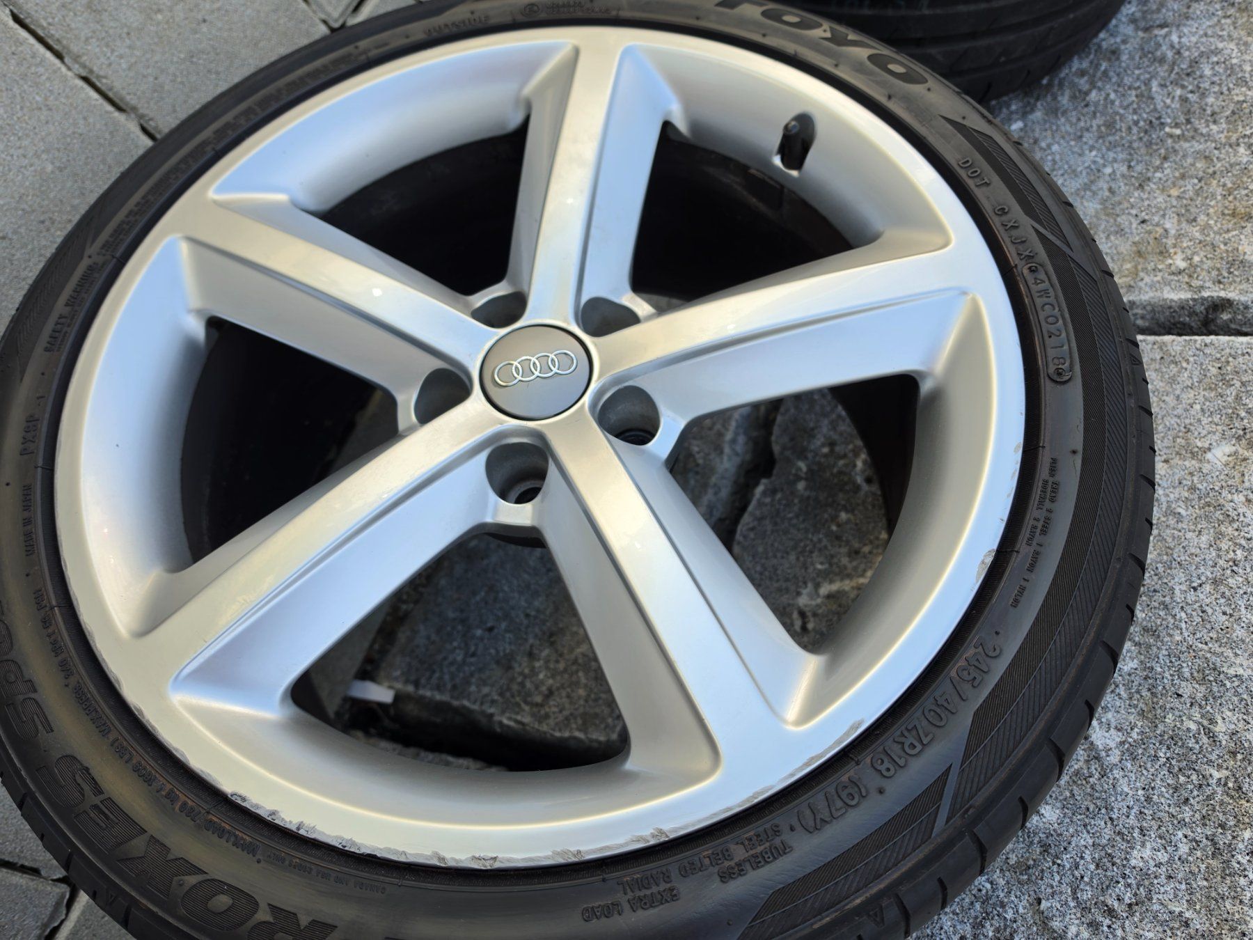 Audi Cerchioni: Gebrauchte Original Audi A5 Alufelgen. – Usato da Balsthal venduto da ang_trv6 3