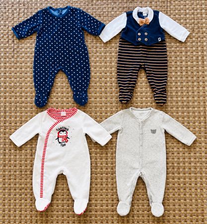 4 Pyjamas Taille 62