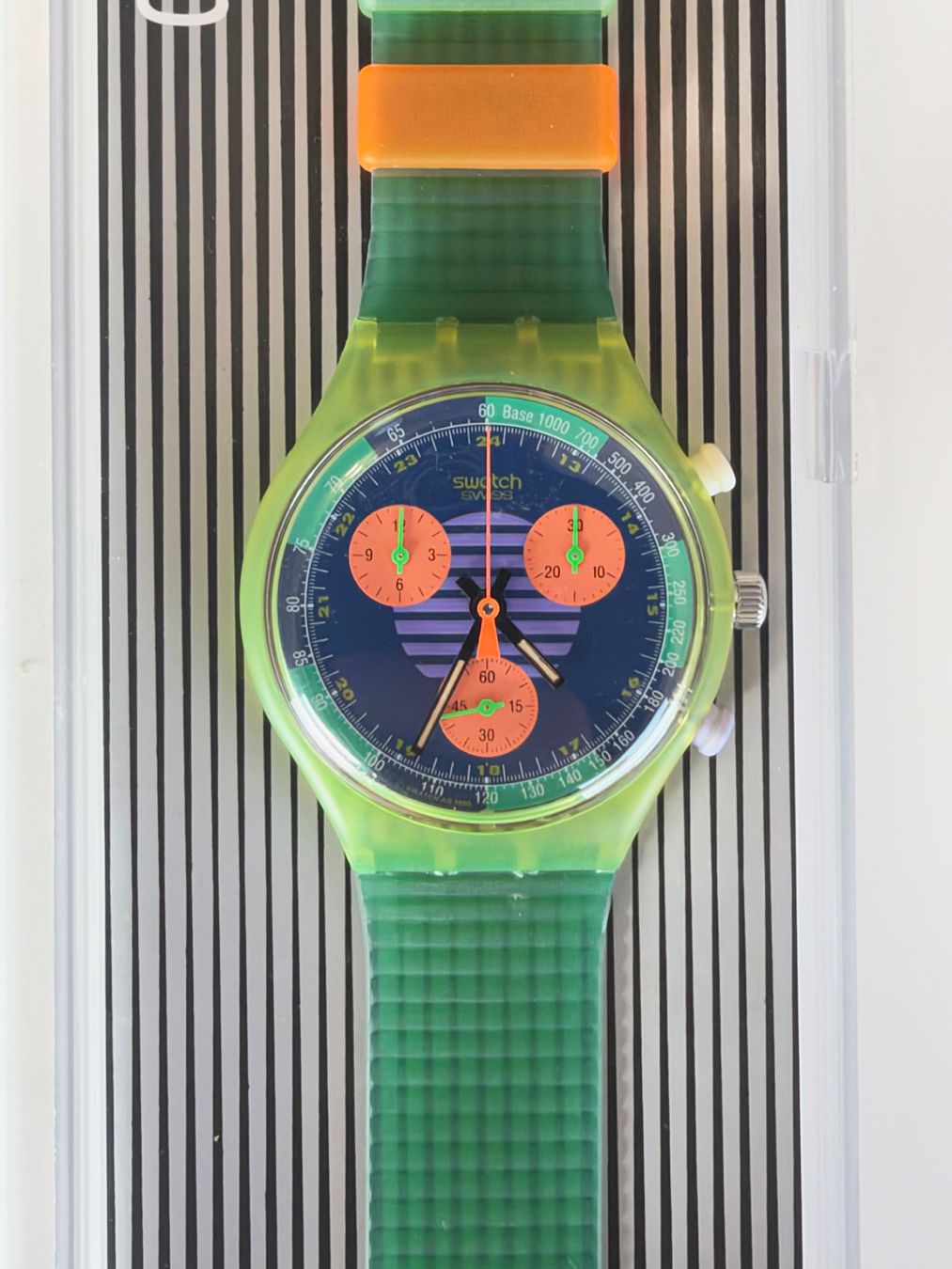 Swatch Uhren: Swatch Chrono SCJ100 Neo Wave – Neu und originalverpackt aus Lausanne von 0xa 2