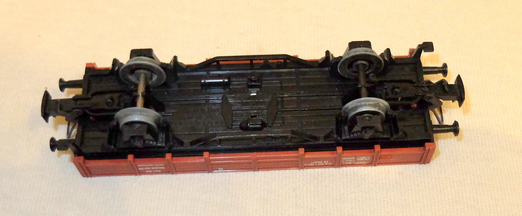 Märklin Modellini di ferrovie: 3 Niederflur Güterwagen HO – Usato da Wangs venduto da Rumauch 4