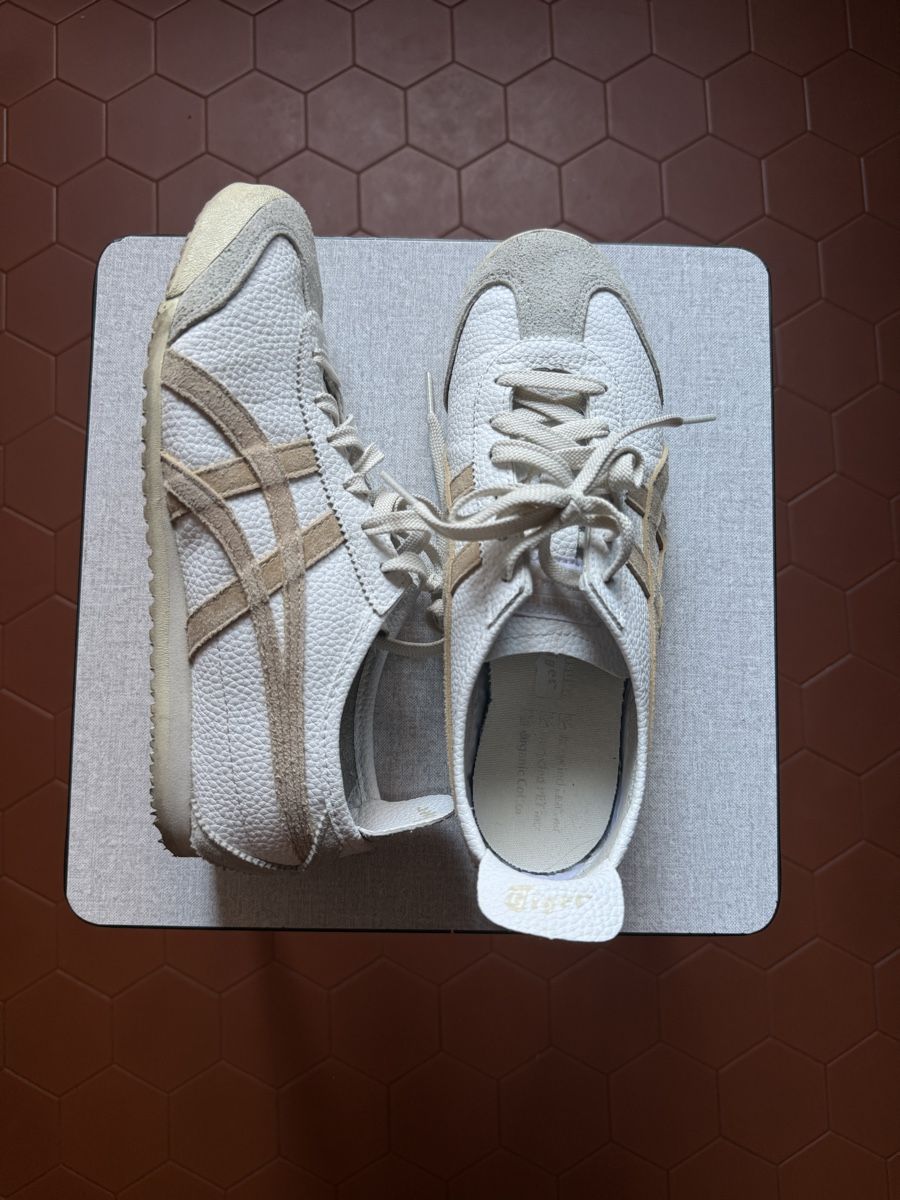 Onitsuka Scarpe da donna: Onitsuka Tiger Sneaker weiss Leder Grösse 39.5 – Nuovo (secondo la descrizione) da Zürich venduto da sum_s552