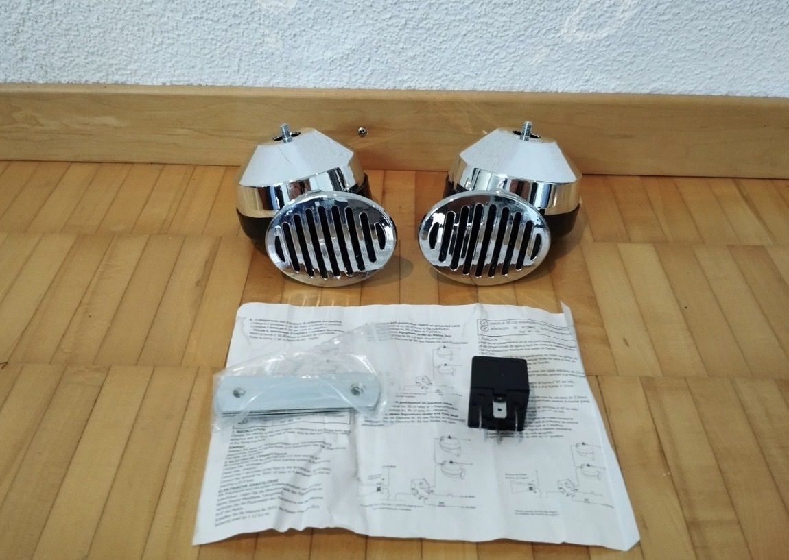 Tutti pezzi di ricambio auto: Hupe Laut – Usato da Basel venduto da Frenchie-Bulldog
