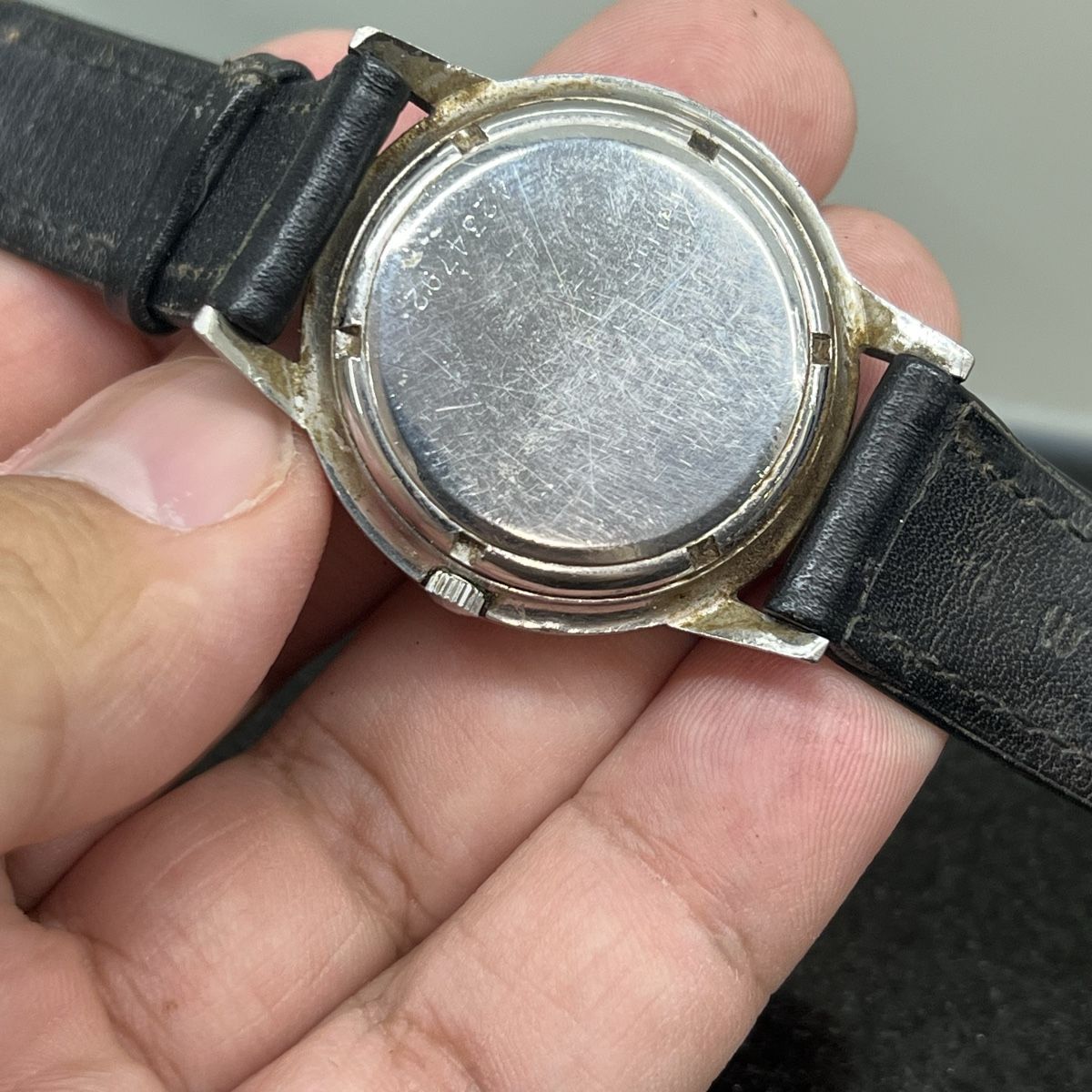 Montres: Wunderschöne Uhr zu verkaufen  – D'occasion à Wil SG par Cristiano02062017 2