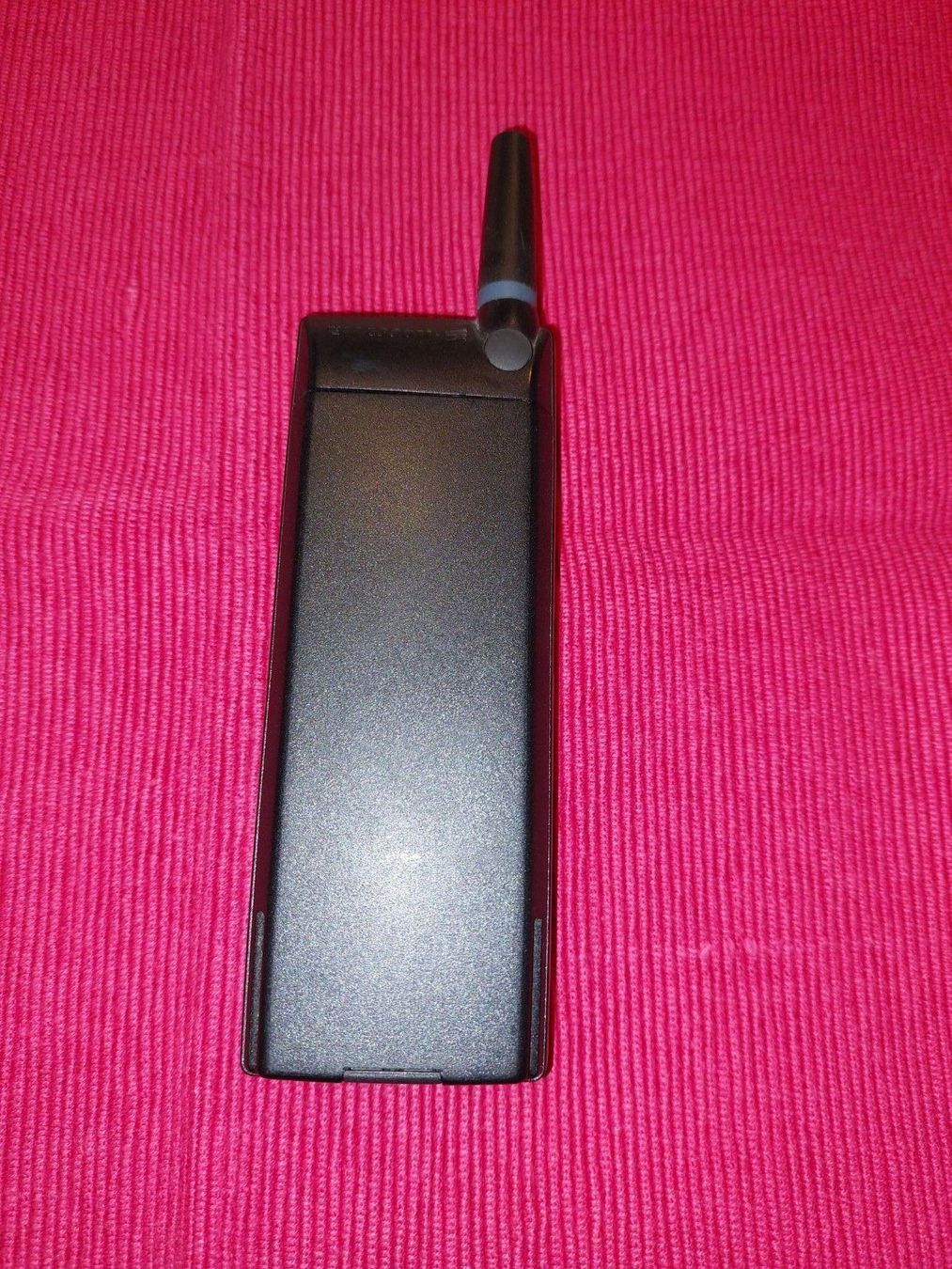 Ericsson Telefoni cellulari / Smartphones: Rétro téléphone portable Ericsson 💯 – Usato da châtelaine venduto da Ab1frGaming 1