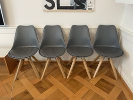 4x IKEA FANBYN Esszimmerstühle – Grau mit Holzbeinen