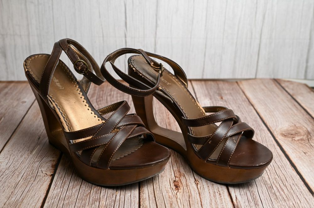 graceland high heels