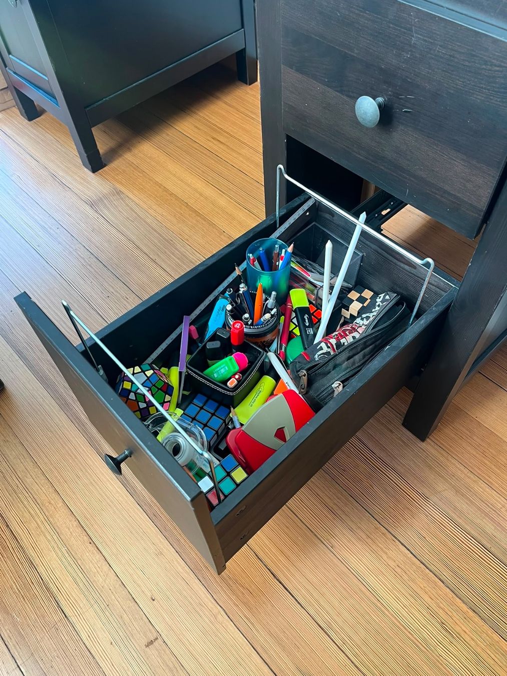 Ikea Scrivanie: Schreibtisch – Usato da Bern venduto da HeloiseSchmutz 3