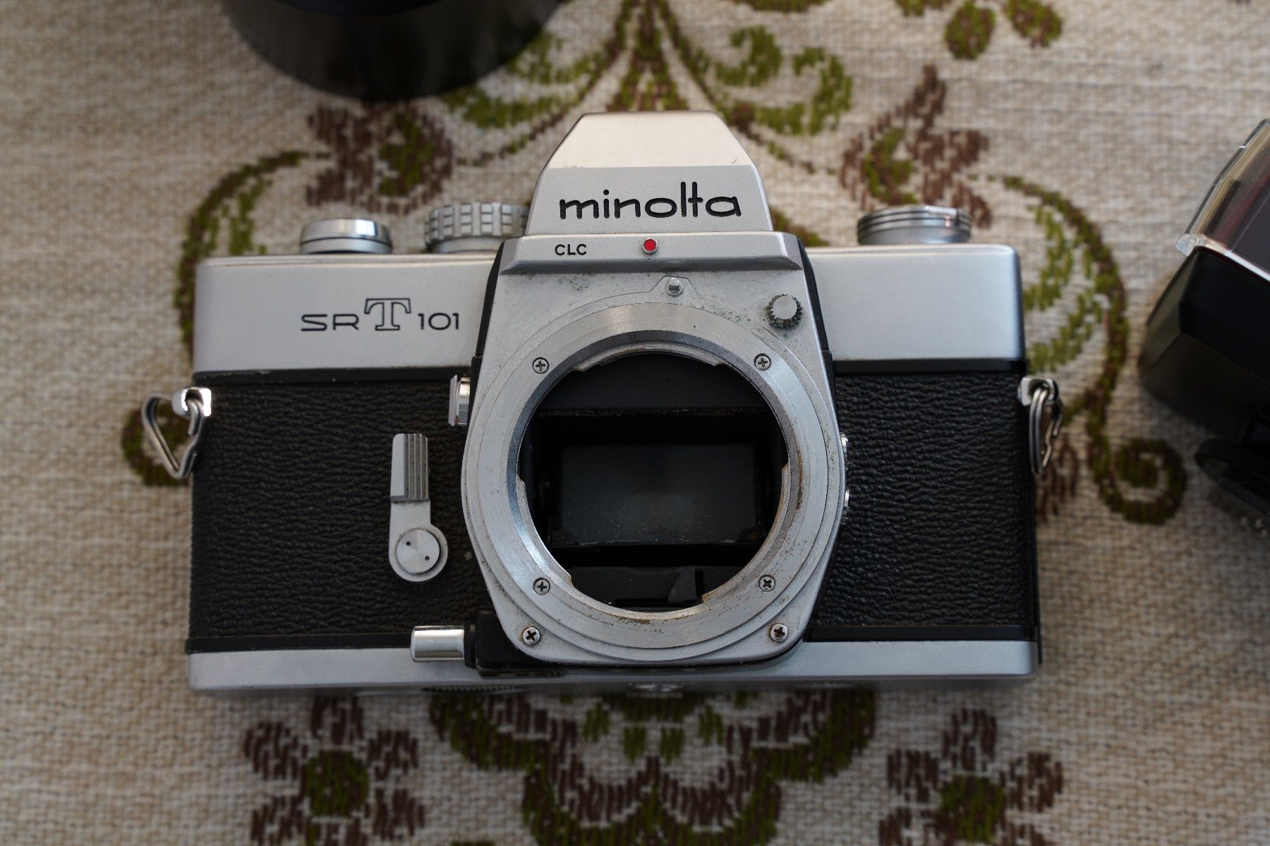 Minolta Fotocamera: Minolta SRT101- 70-300mm - Minolta Programm 1000AF – Difettoso da Dagmersellen venduto da sim_zqh8 5