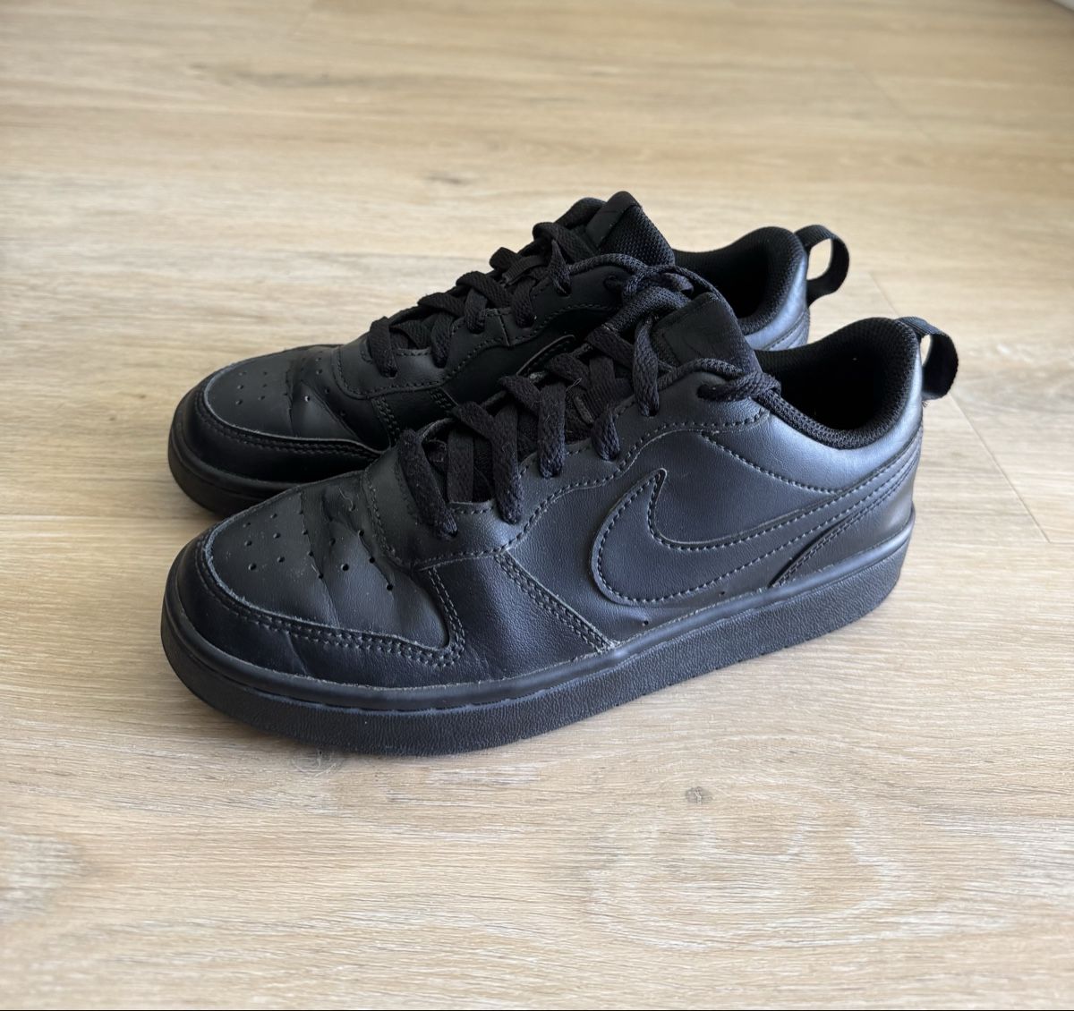 Nike Herrenschuhe: NIKE pointure 38 EUR  – Gebraucht aus Colombier NE von kajo04 2