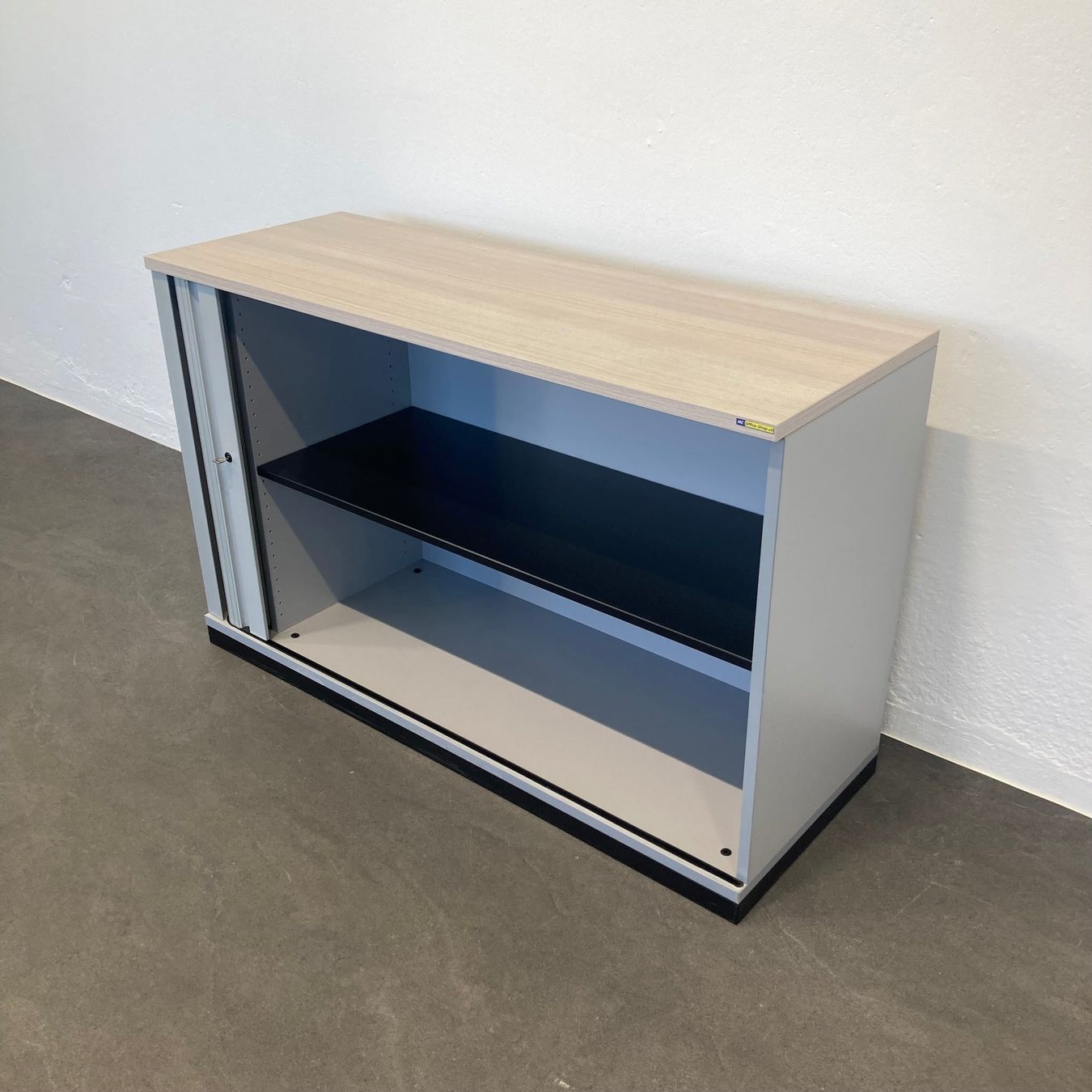 Armadi: Steelcase Share It Lateralschrank 2-OH - – Usato da Schönenwerd venduto da mcofficeshop 5