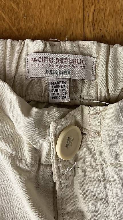 Pantaloni: Cargo Hose Pull&Bear – Usato da Basel venduto da Ilakija.mo 1